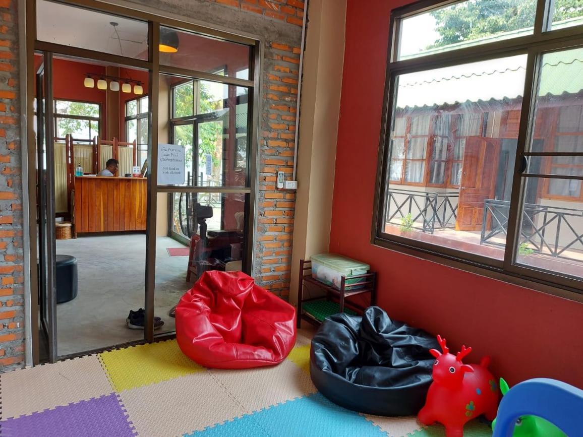 Pilgrim'S Kitchen & Inn Savannakhet Exteriér fotografie